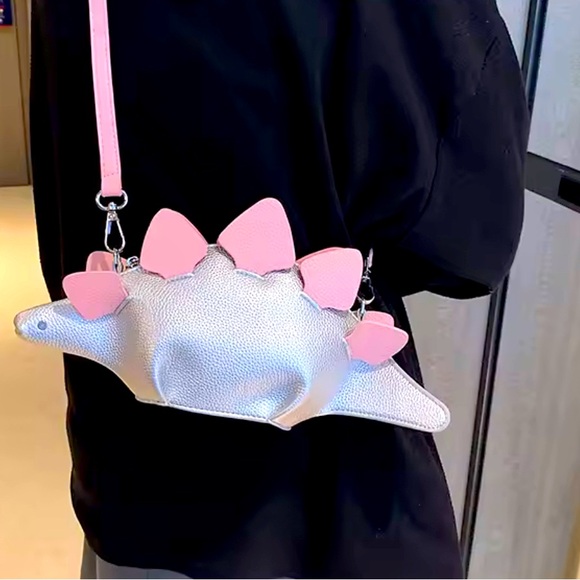Silver and Pink Stegosaurus Dinosaur 🦕 Handbag Sz M - Picture 2 of 4